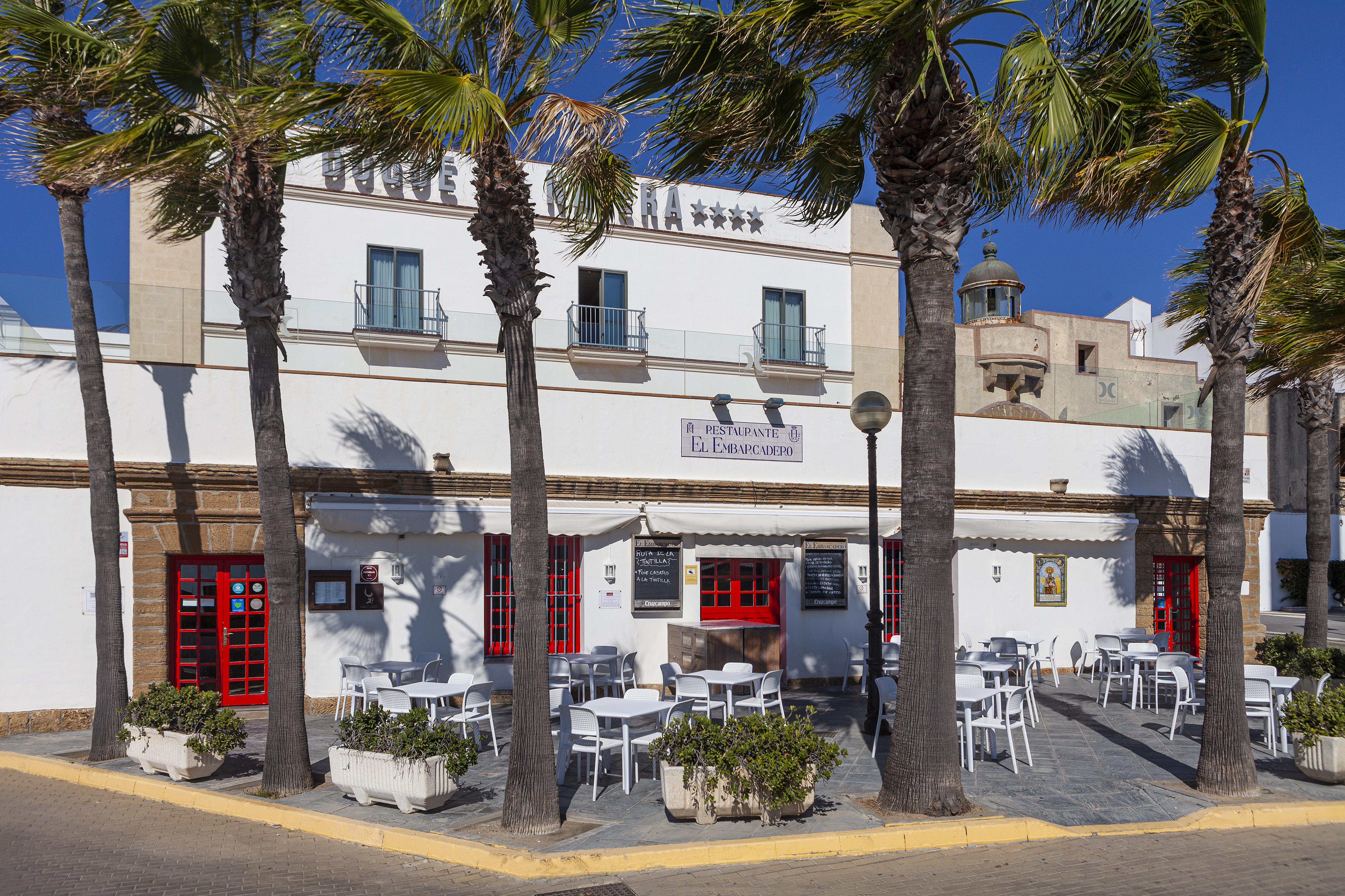 Hotel Duque De Najera Rota Exterior photo